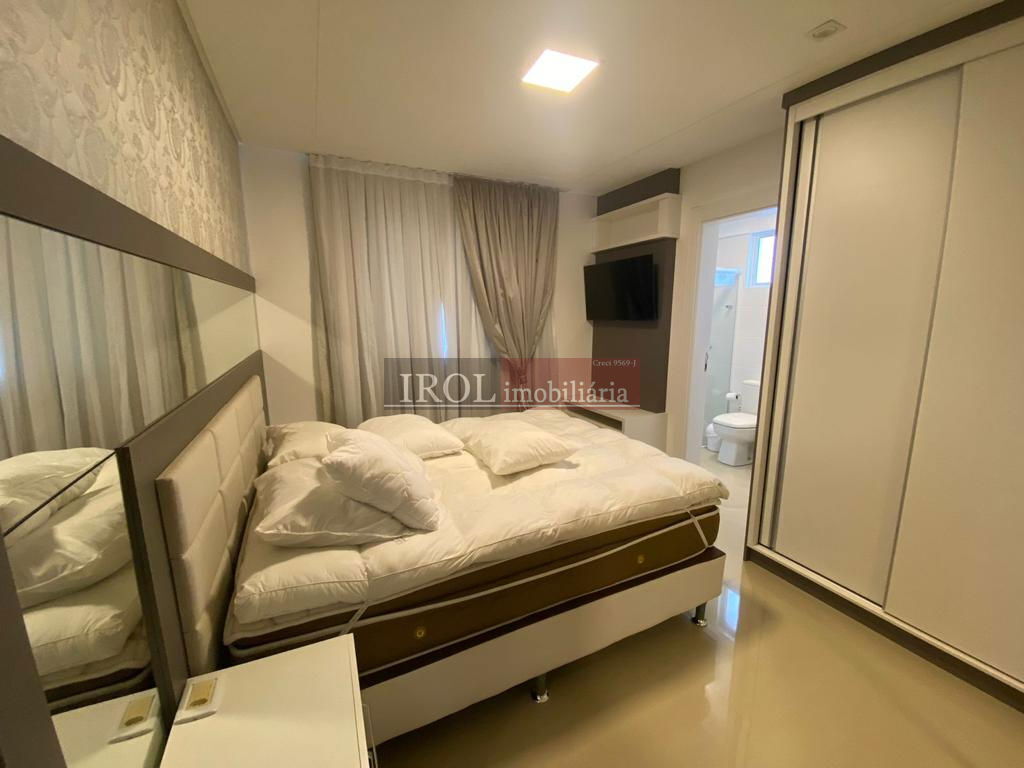 Apartamento à venda com 4 quartos, 208m² - Foto 23