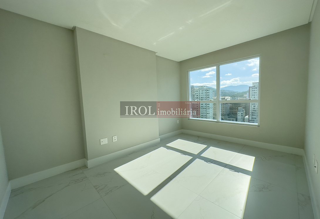 Apartamento à venda com 4 quartos, 179m² - Foto 11