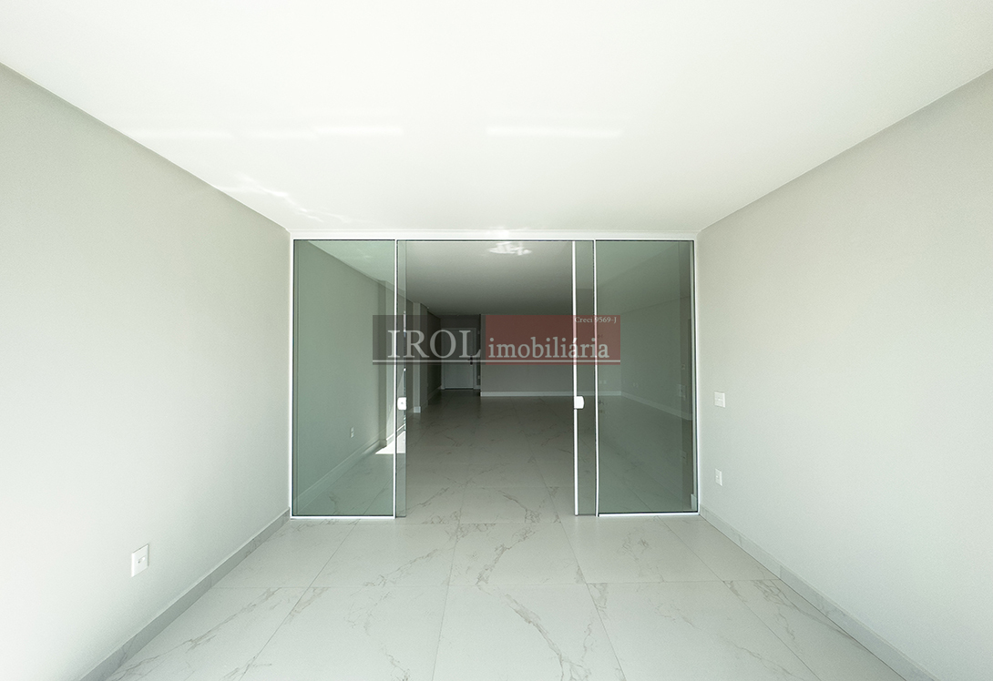 Apartamento à venda com 4 quartos, 179m² - Foto 25