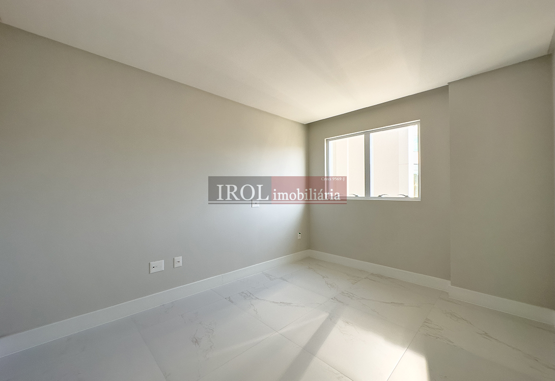 Apartamento à venda com 4 quartos, 179m² - Foto 18