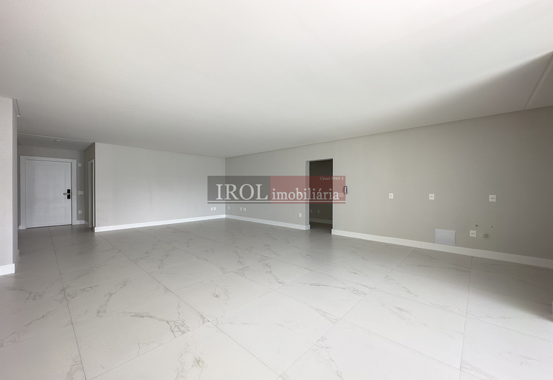 Apartamento à venda com 4 quartos, 179m² - Foto 35