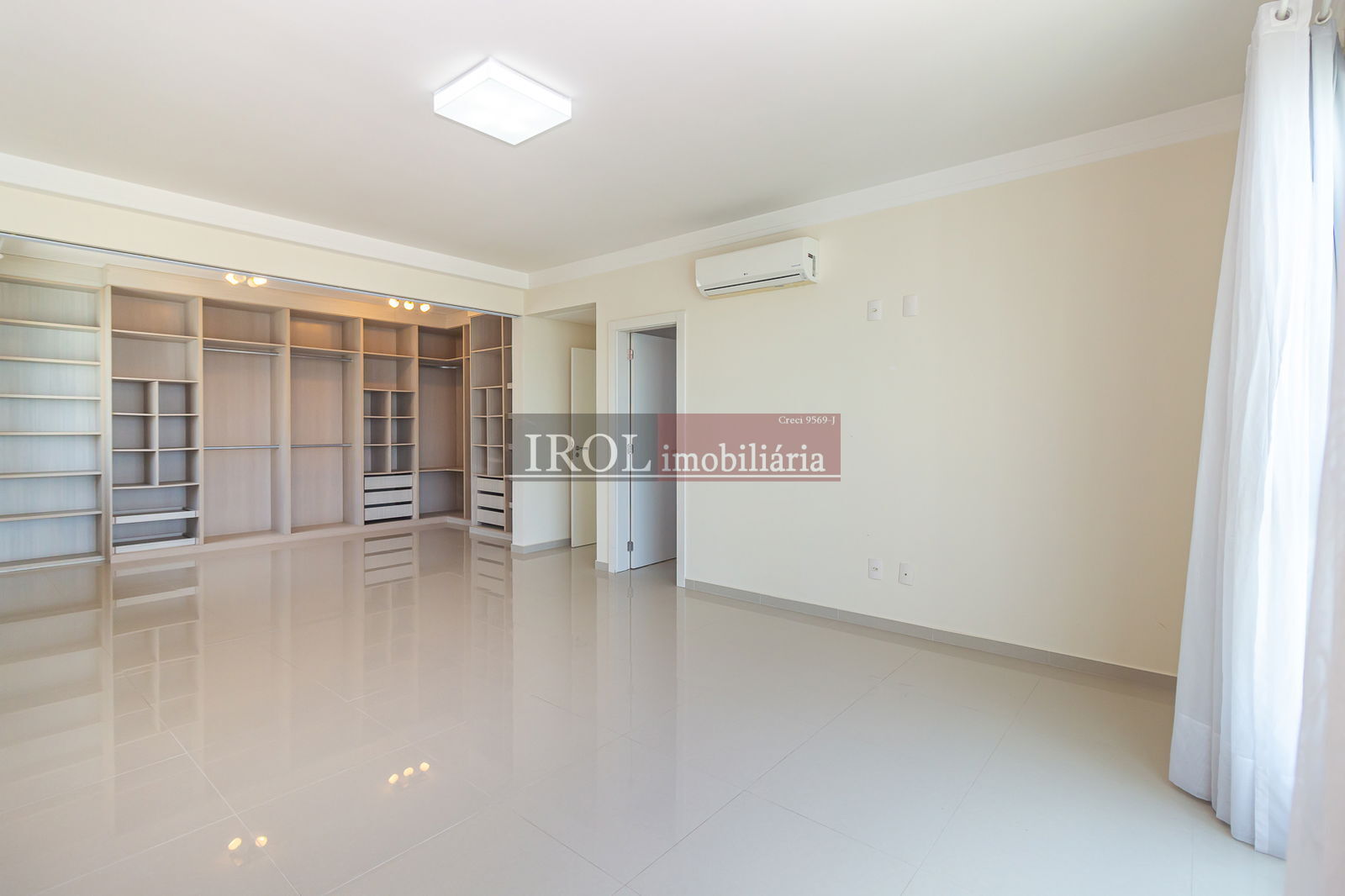 Apartamento à venda com 4 quartos, 315m² - Foto 10