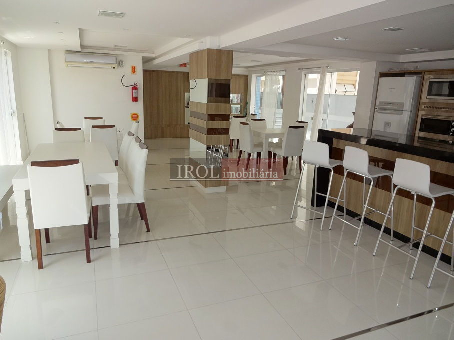 Apartamento à venda com 3 quartos, 132m² - Foto 20