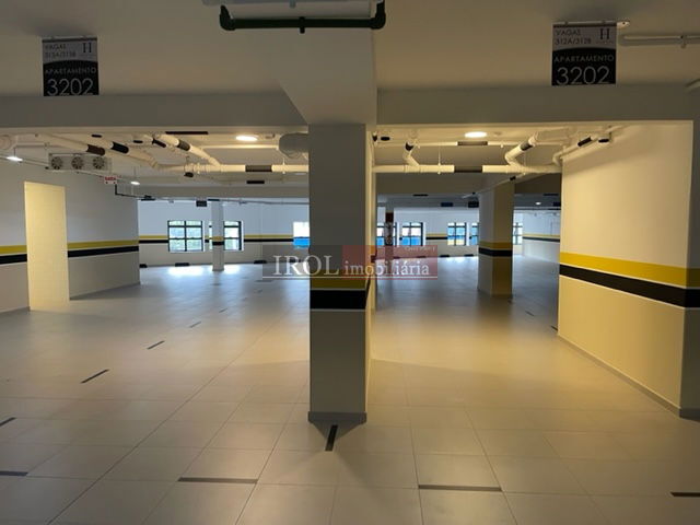 Cobertura à venda com 3 quartos, 240m² - Foto 6