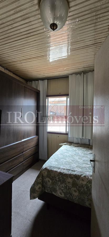 Casa à venda com 3 quartos, 180m² - Foto 26