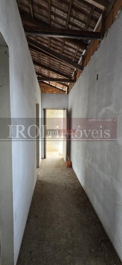 Casa à venda com 3 quartos, 180m² - Foto 10