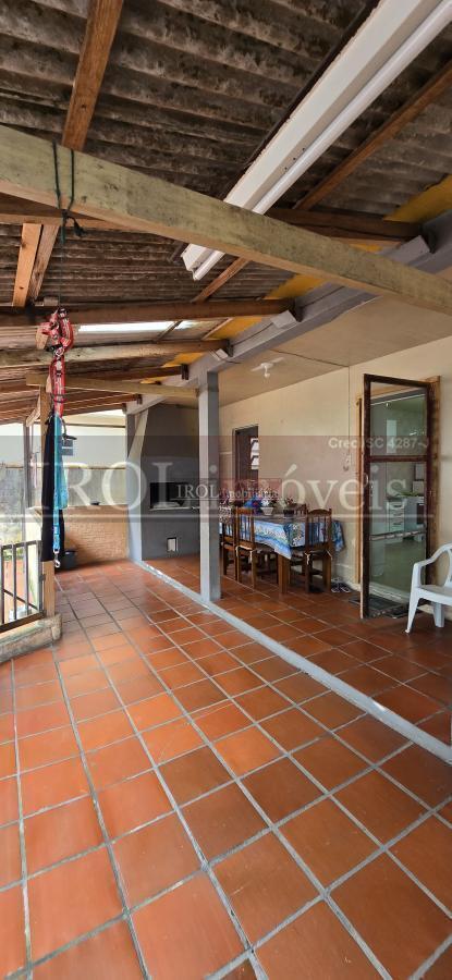 Casa à venda com 3 quartos, 180m² - Foto 16