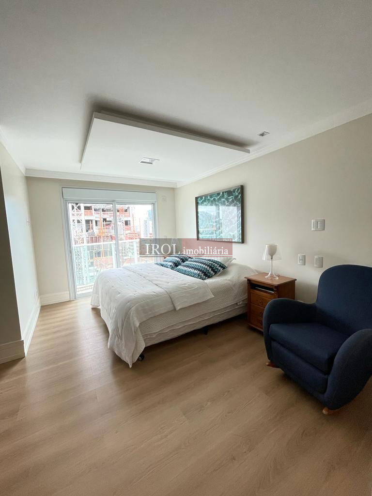 Apartamento à venda com 4 quartos, 257m² - Foto 24