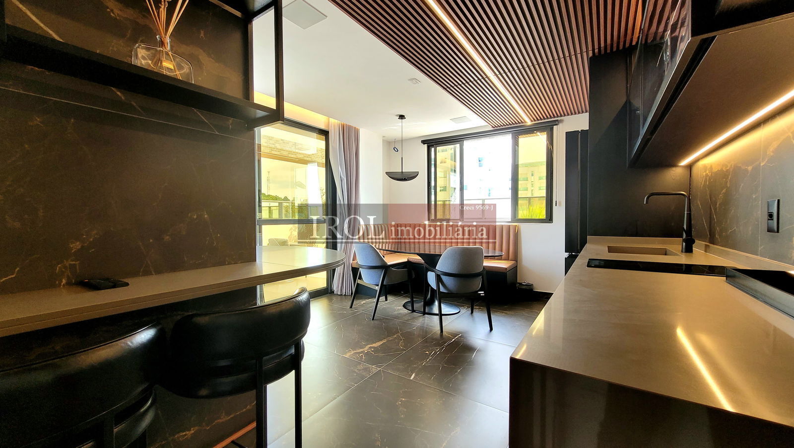 Apartamento à venda com 3 quartos, 141m² - Foto 36