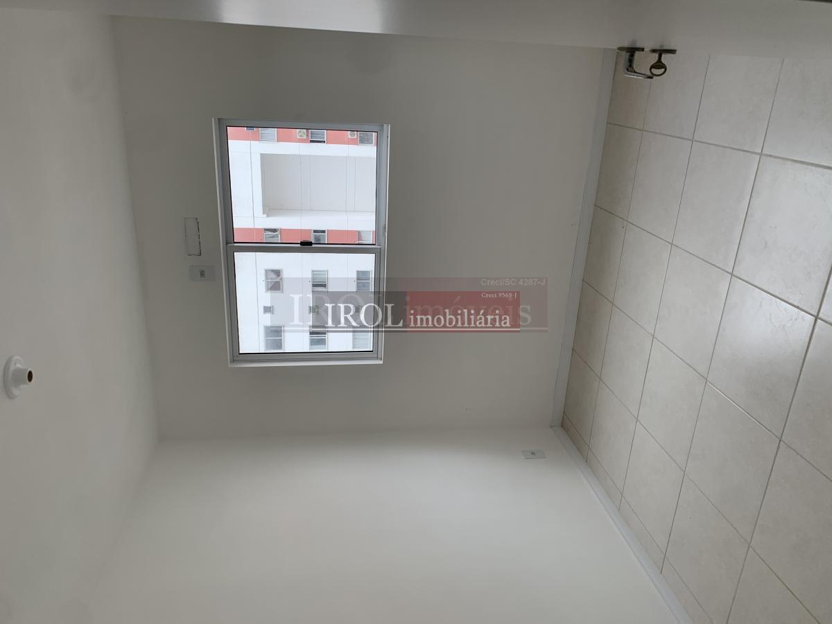 Apartamento à venda com 2 quartos, 57m² - Foto 16