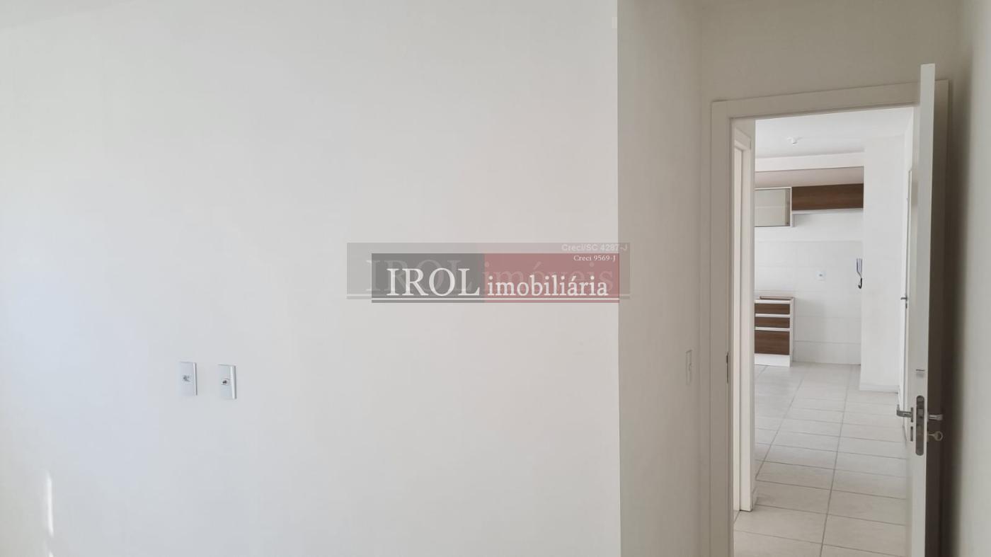 Apartamento à venda com 2 quartos, 57m² - Foto 10