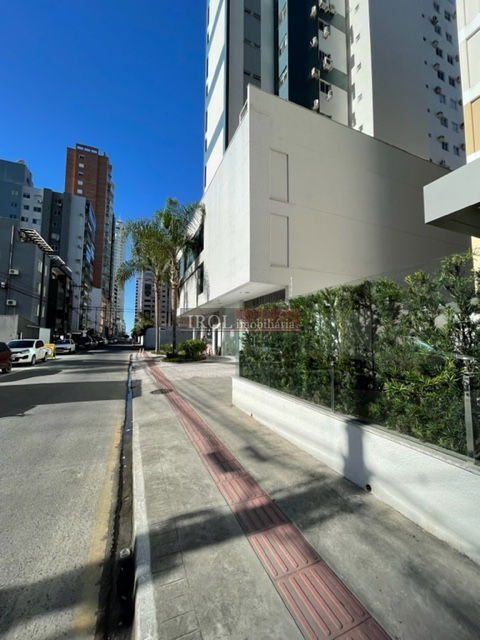 Cobertura à venda com 4 quartos, 233m² - Foto 31