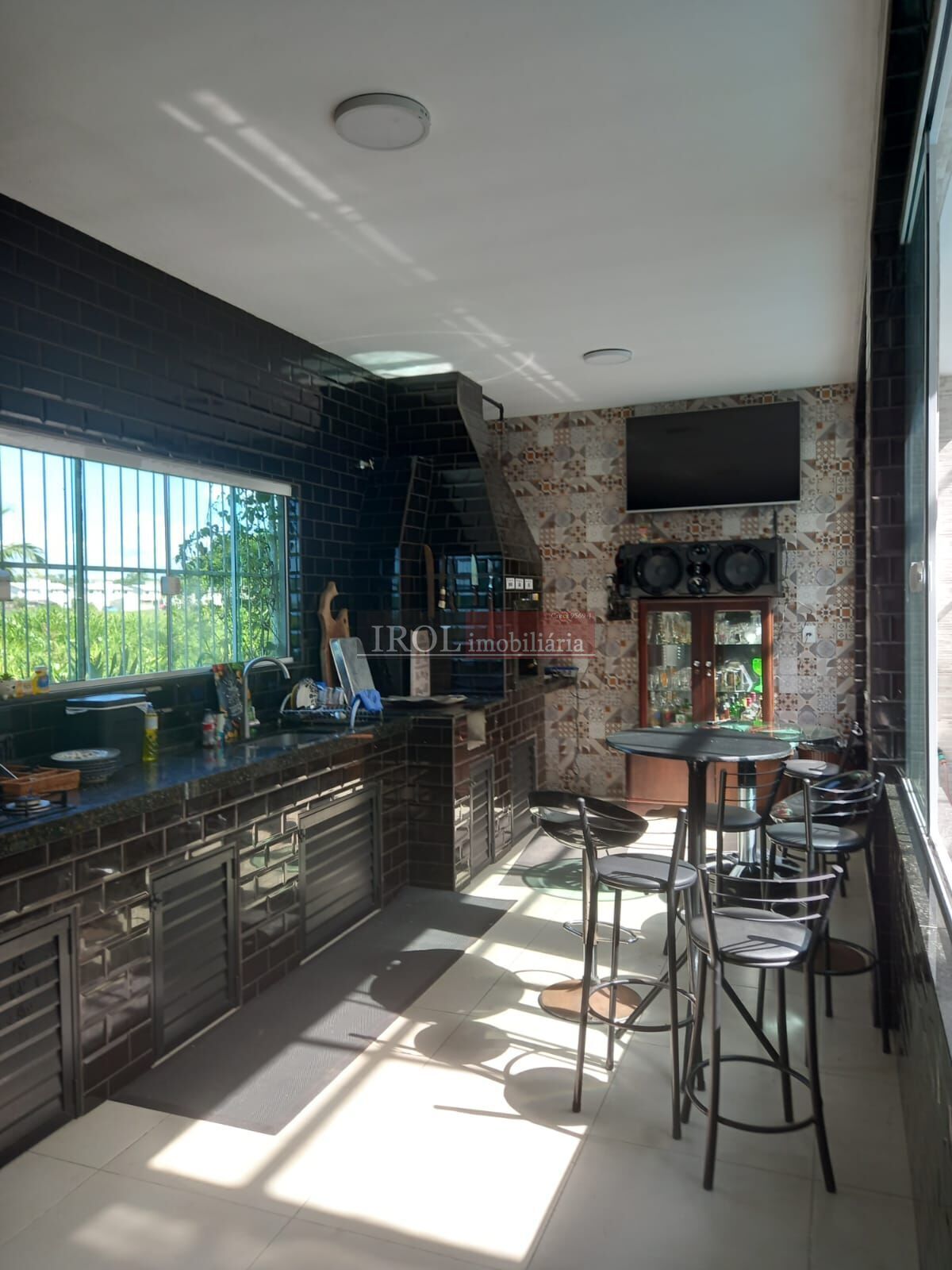 Casa à venda com 3 quartos, 190m² - Foto 8