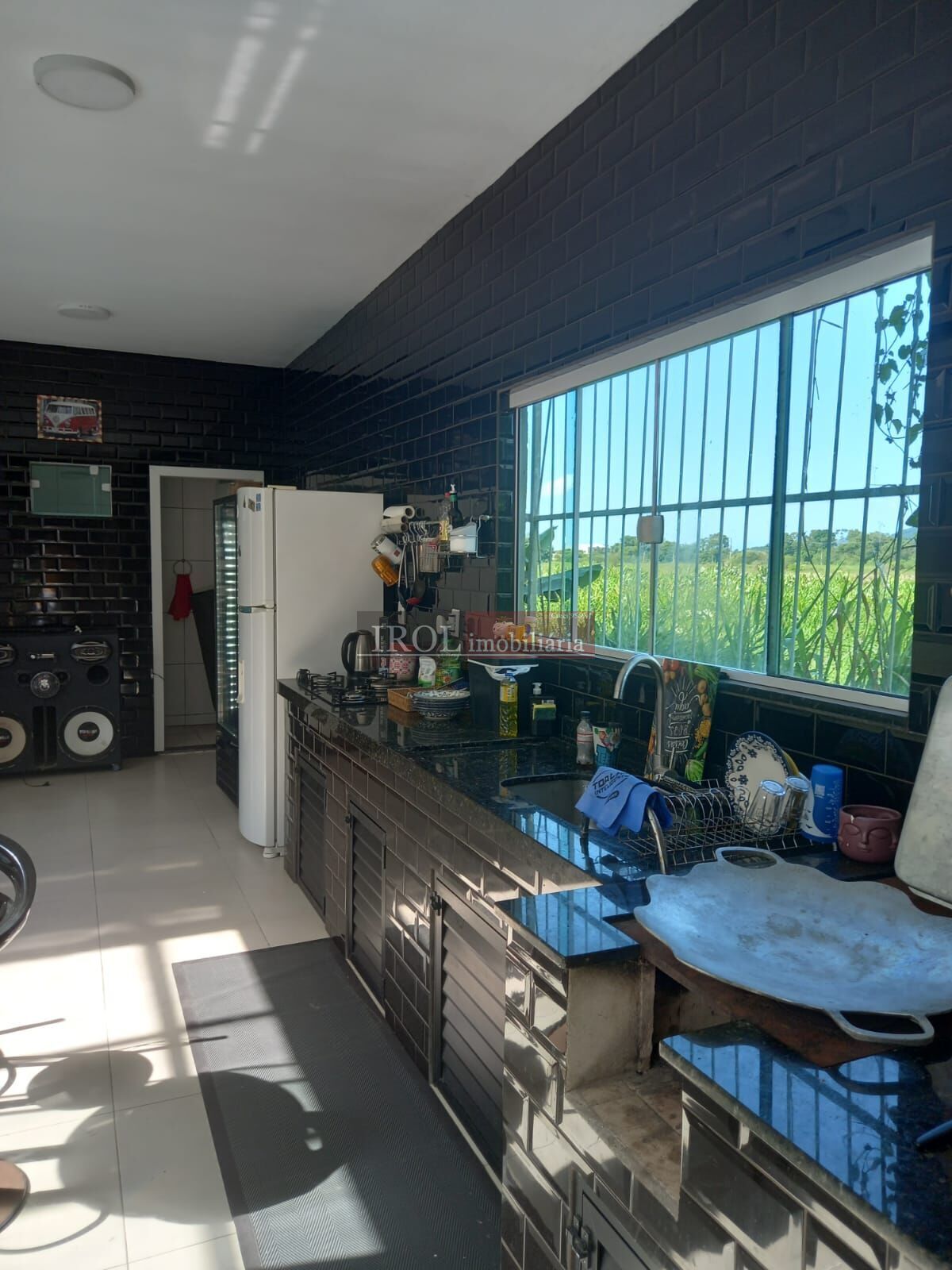 Casa à venda com 3 quartos, 190m² - Foto 11