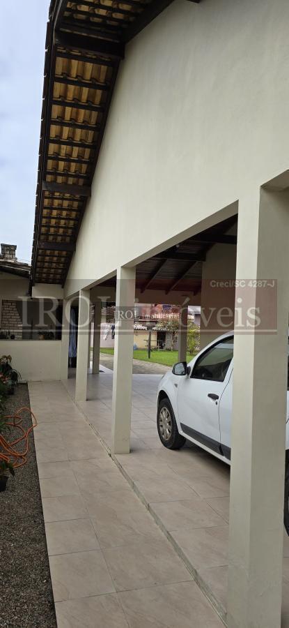 Casa à venda com 4 quartos, 220m² - Foto 10