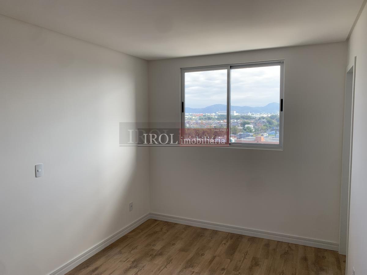 Apartamento à venda com 2 quartos, 75m² - Foto 19