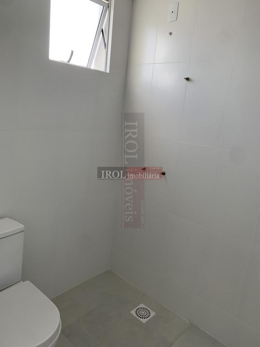 Apartamento à venda com 2 quartos, 75m² - Foto 20