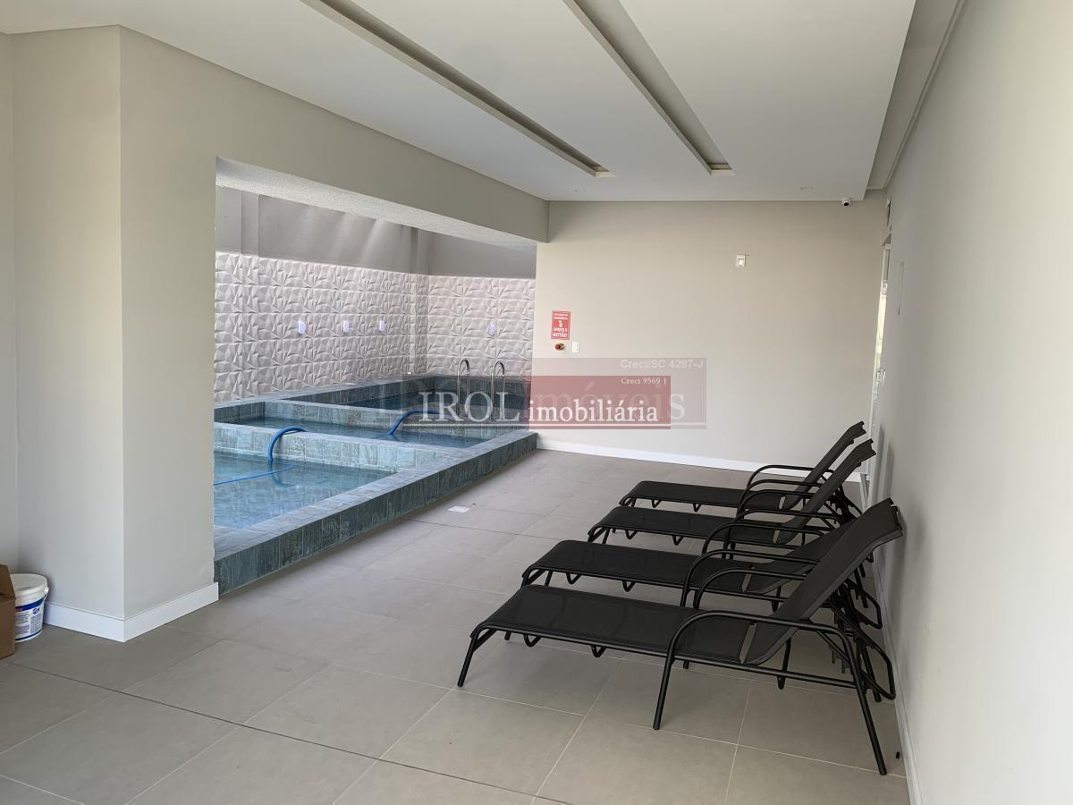 Apartamento à venda com 2 quartos, 75m² - Foto 10