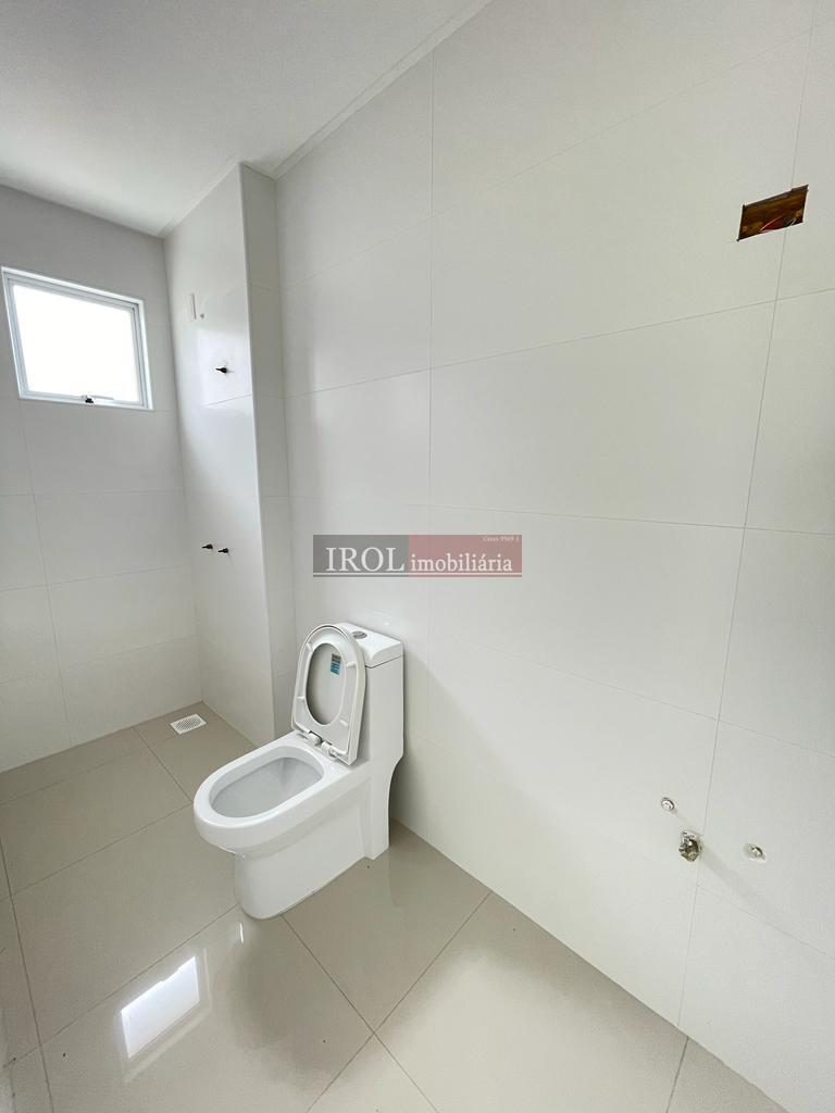 Apartamento à venda com 4 quartos, 180m² - Foto 10