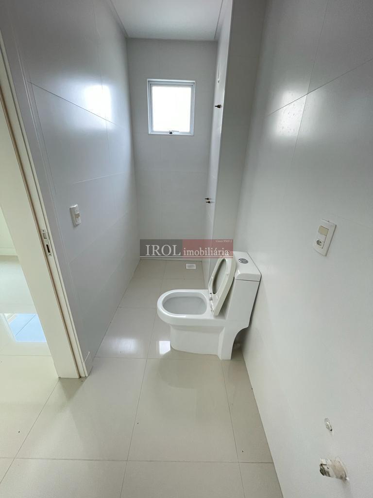 Apartamento à venda com 4 quartos, 180m² - Foto 6