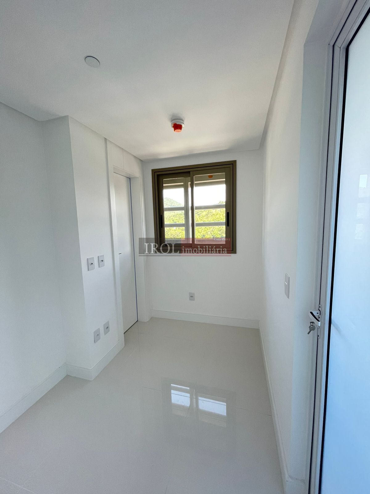 Apartamento à venda com 4 quartos, 365m² - Foto 8