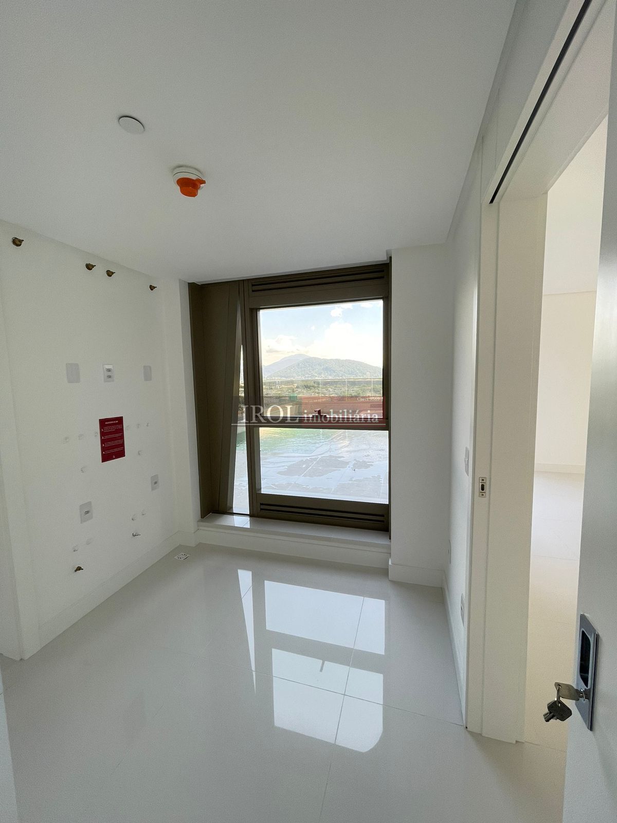 Apartamento à venda com 4 quartos, 365m² - Foto 10