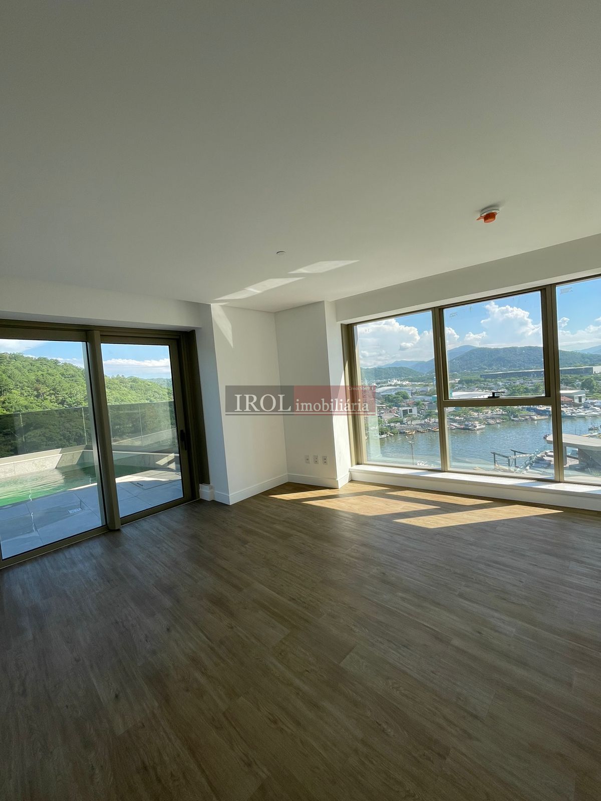 Apartamento à venda com 4 quartos, 365m² - Foto 18