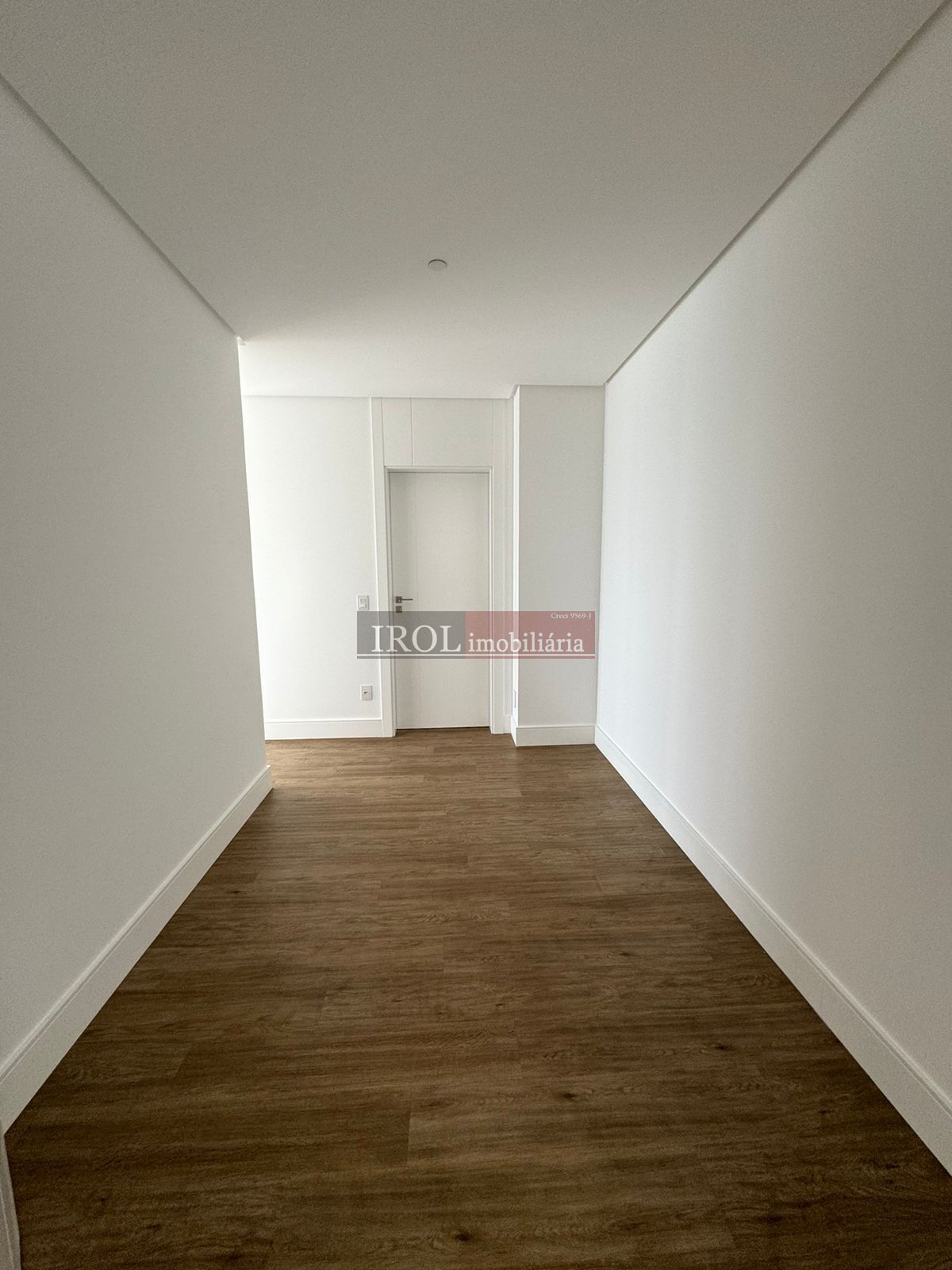 Apartamento à venda com 4 quartos, 265m² - Foto 33