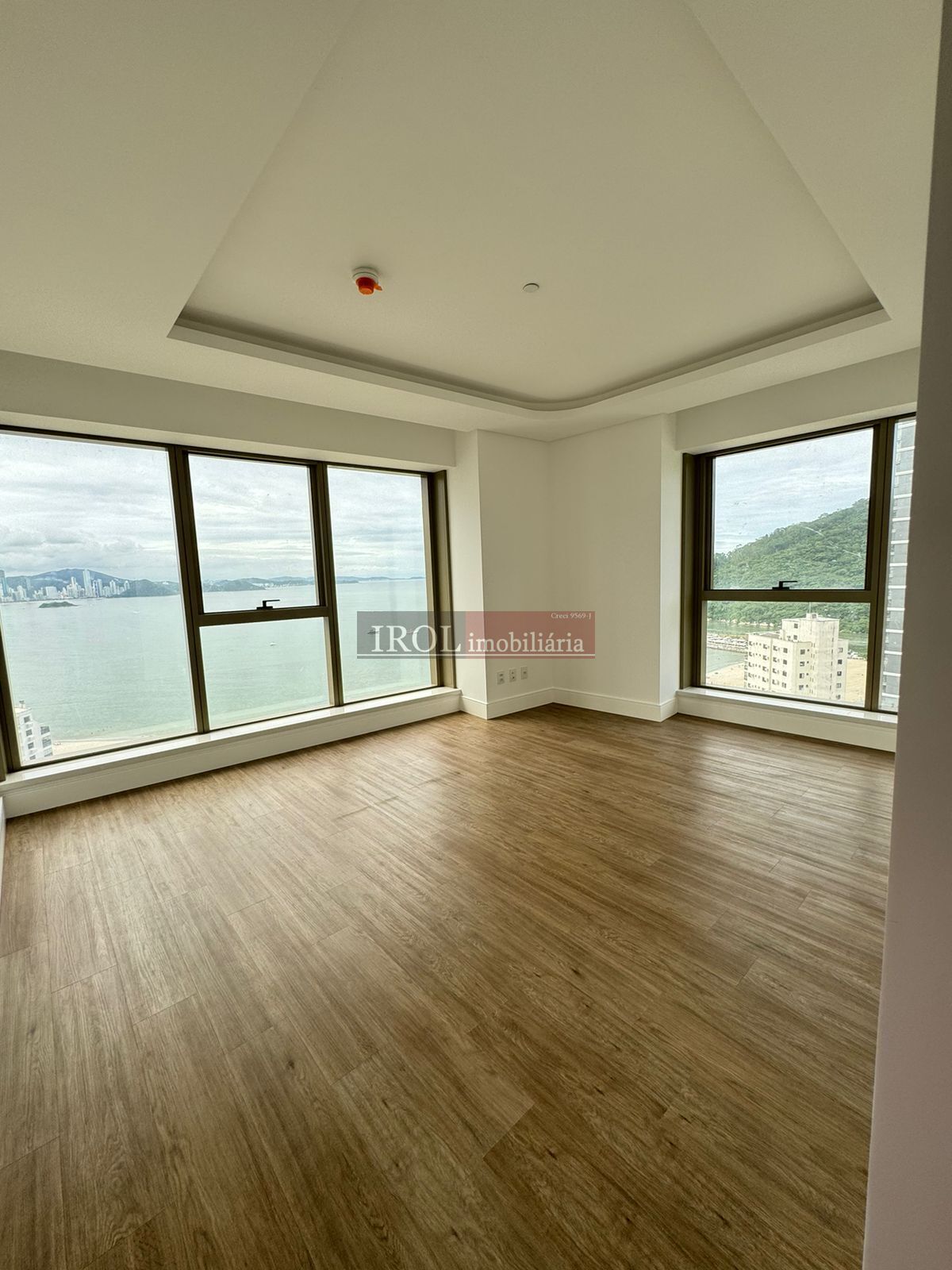 Apartamento à venda com 4 quartos, 265m² - Foto 35