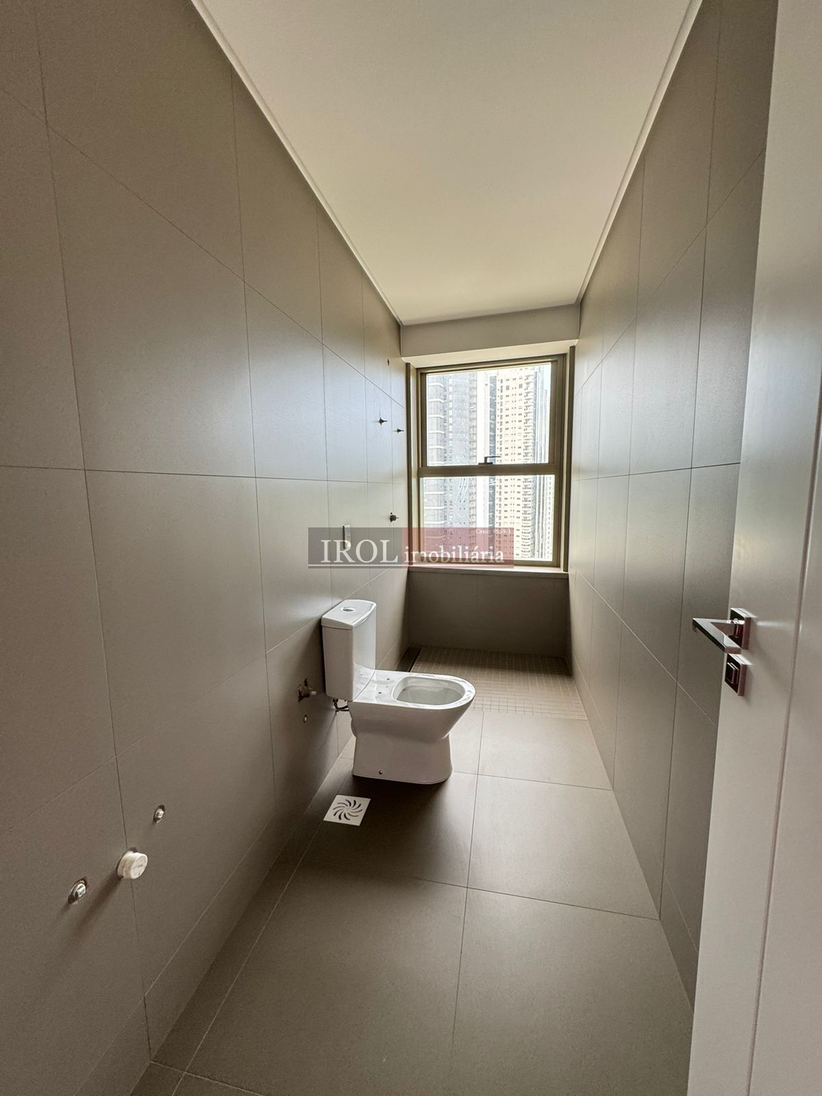 Apartamento à venda com 4 quartos, 265m² - Foto 20