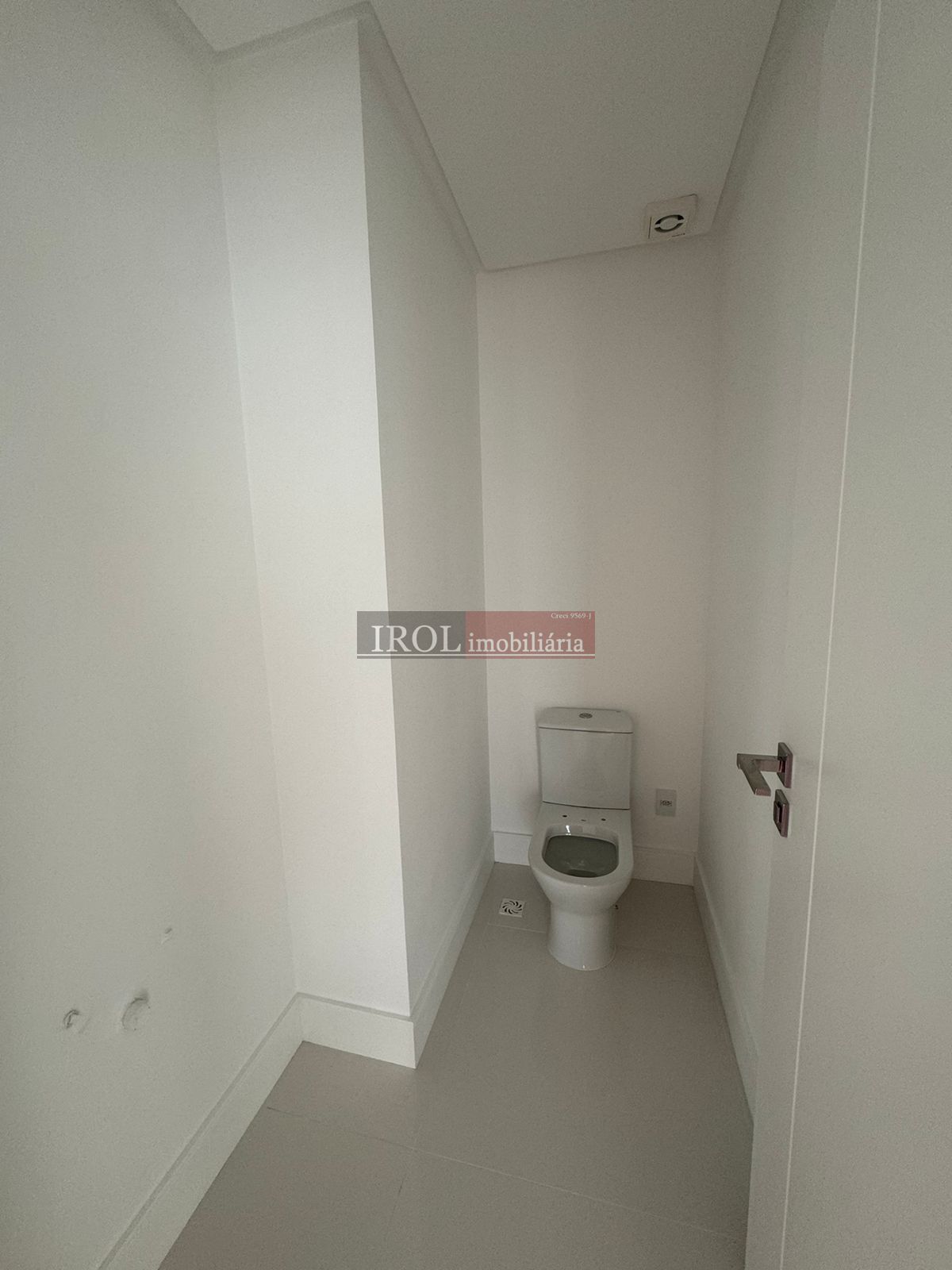 Apartamento à venda com 4 quartos, 265m² - Foto 12