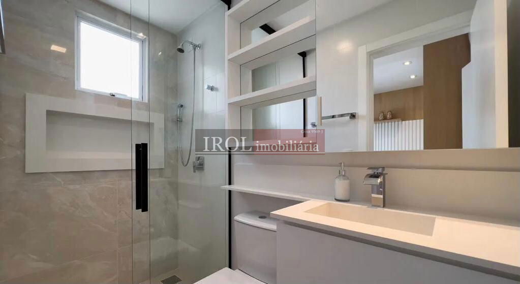 Apartamento à venda com 4 quartos, 151m² - Foto 19