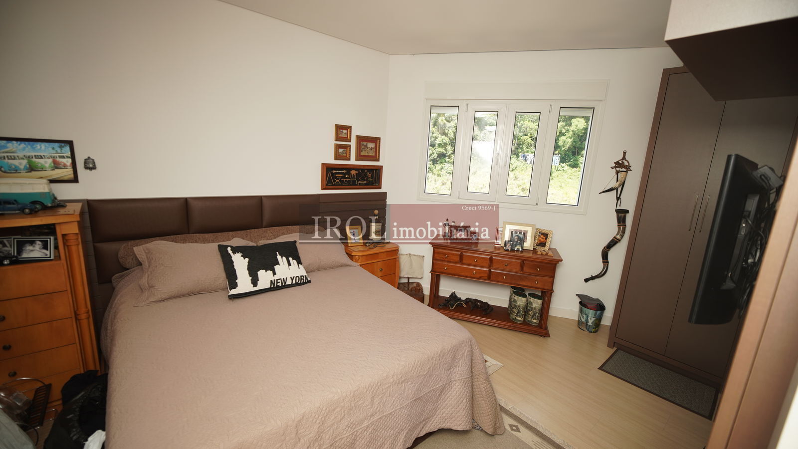 Apartamento à venda com 4 quartos, 215m² - Foto 15