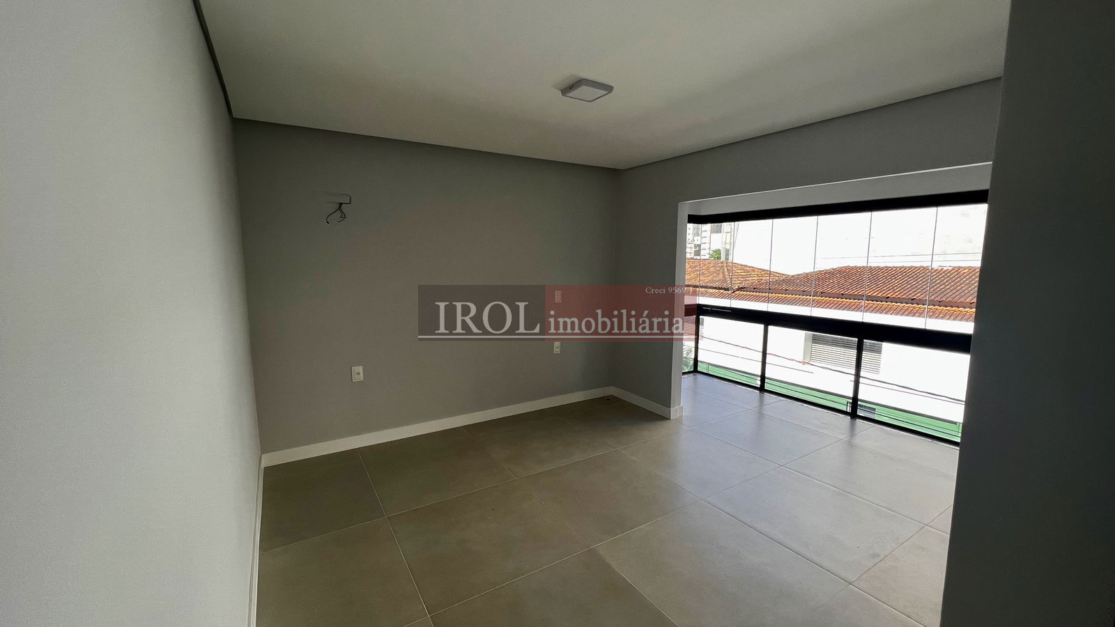 Apartamento à venda com 3 quartos, 180m² - Foto 10