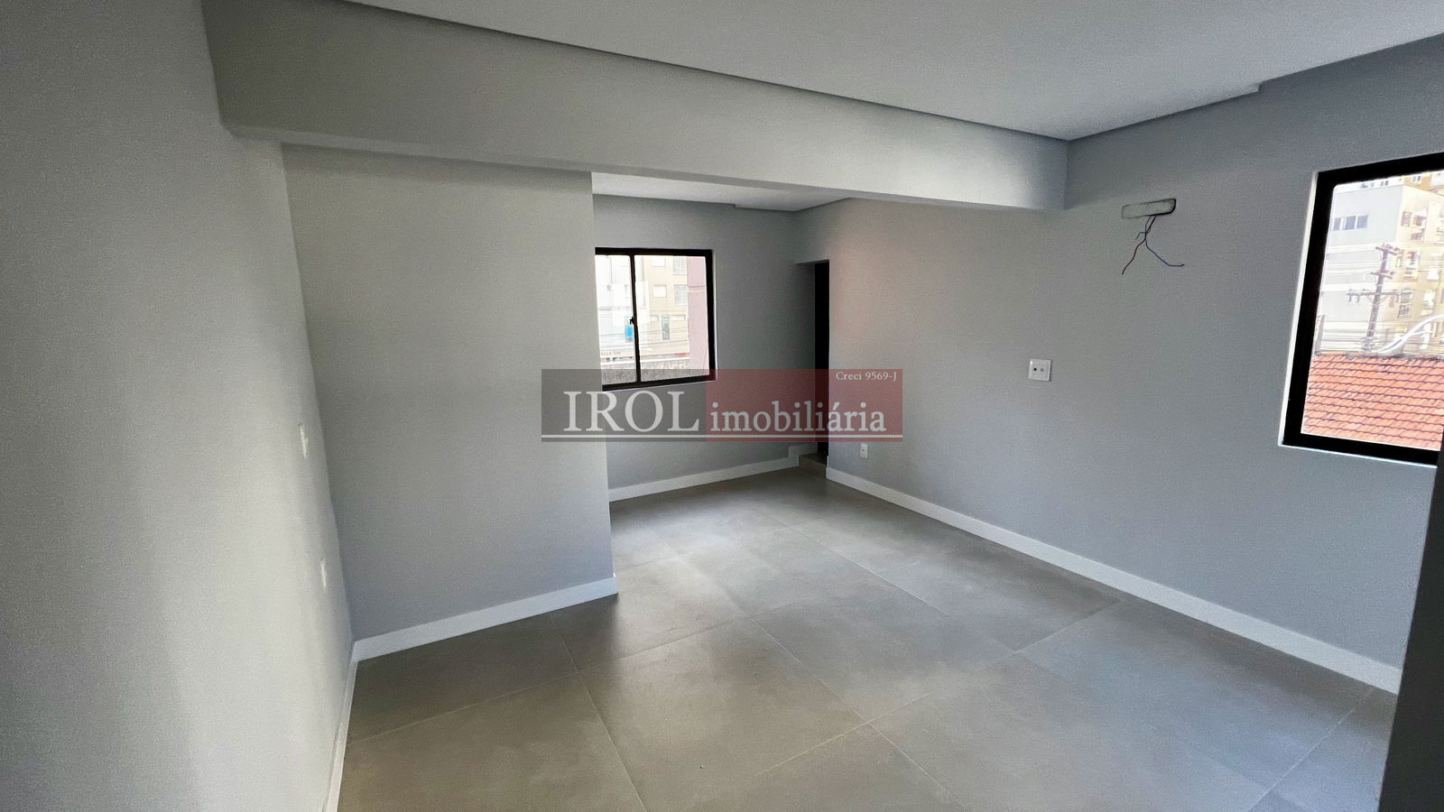 Apartamento à venda com 3 quartos, 180m² - Foto 12