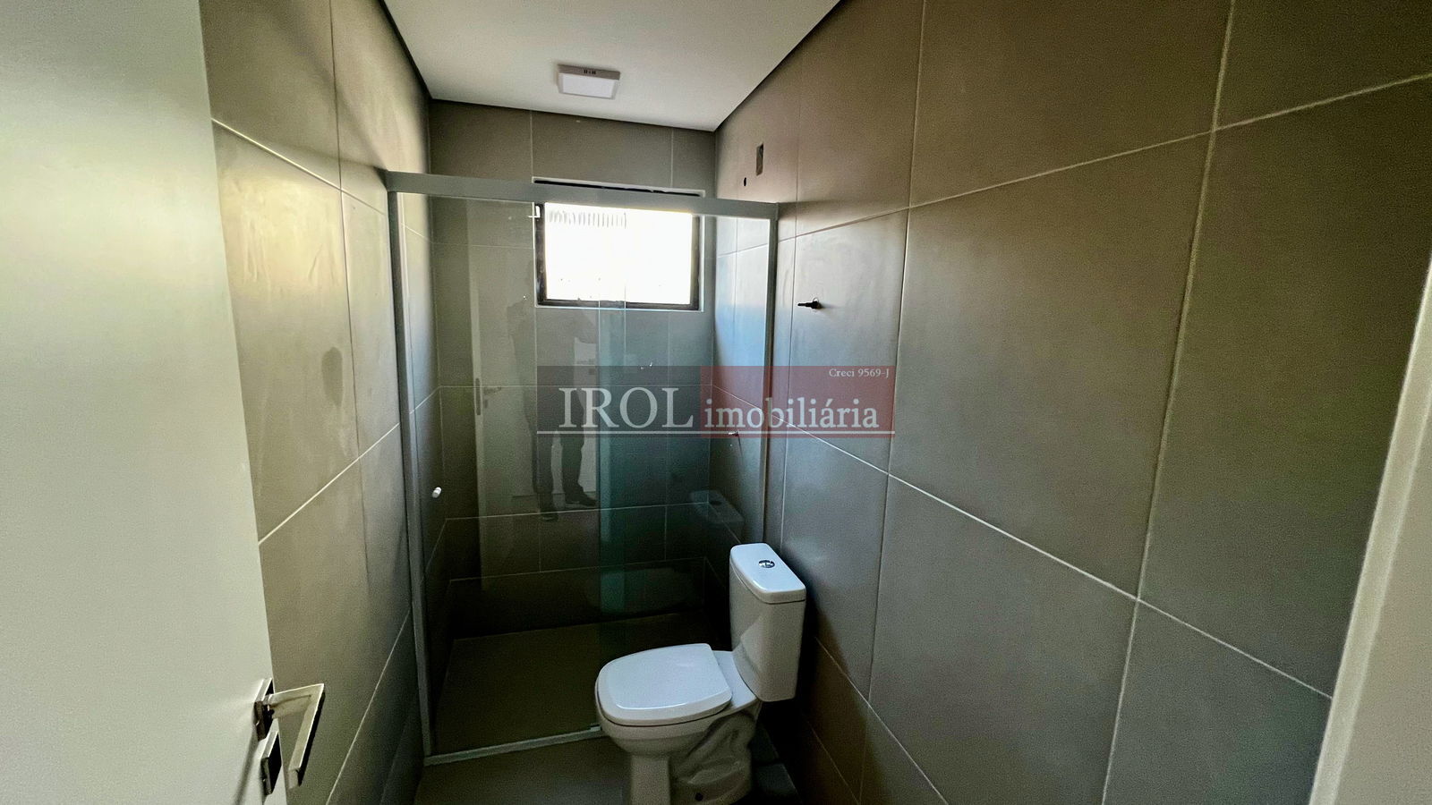 Apartamento à venda com 3 quartos, 180m² - Foto 15