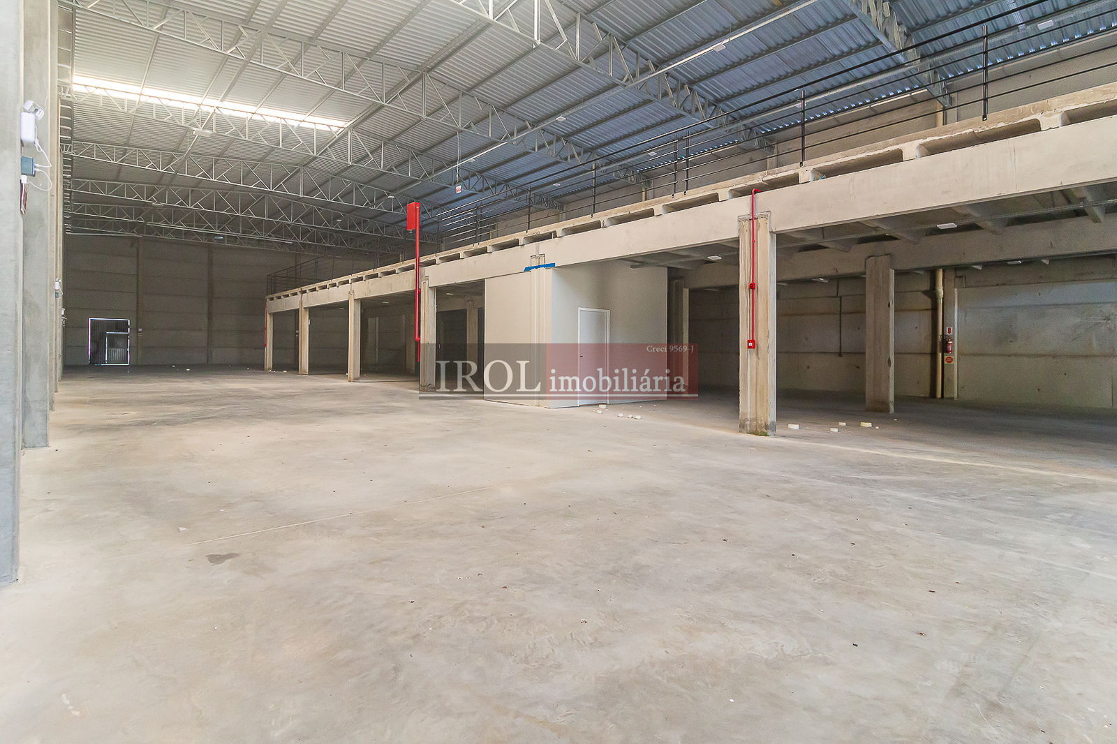 Loja-Salão para alugar, 1698m² - Foto 23