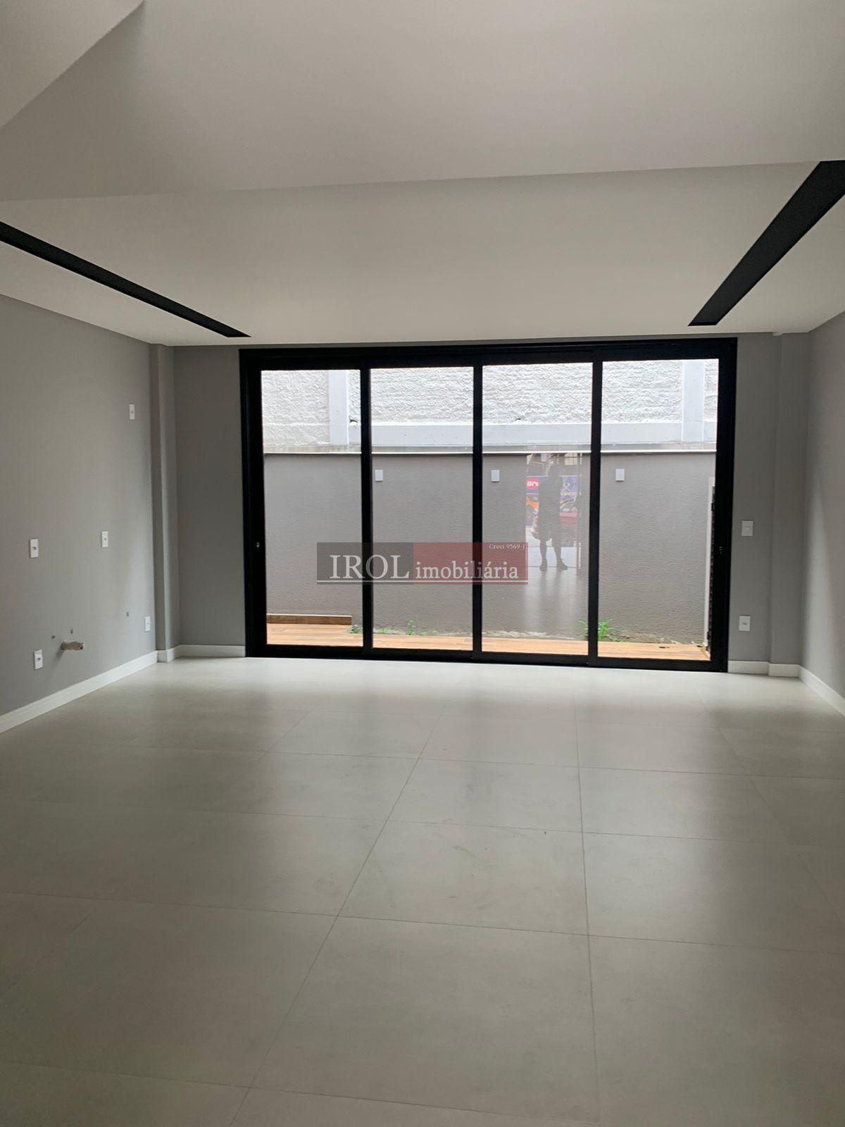 Apartamento à venda com 3 quartos, 245m² - Foto 12