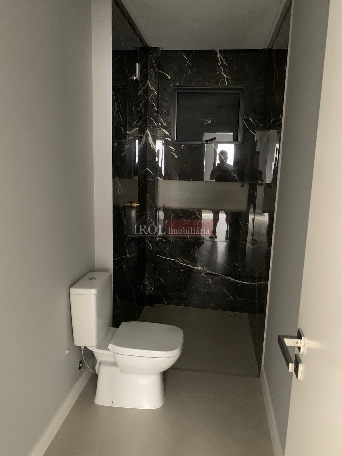 Apartamento à venda com 3 quartos, 245m² - Foto 26