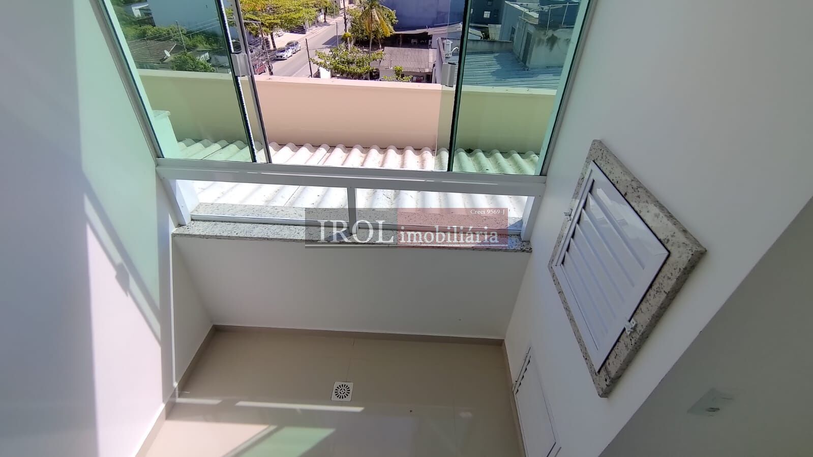 Apartamento à venda com 2 quartos, 67m² - Foto 12