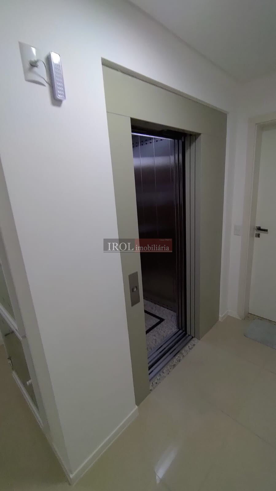 Apartamento à venda com 2 quartos, 67m² - Foto 23