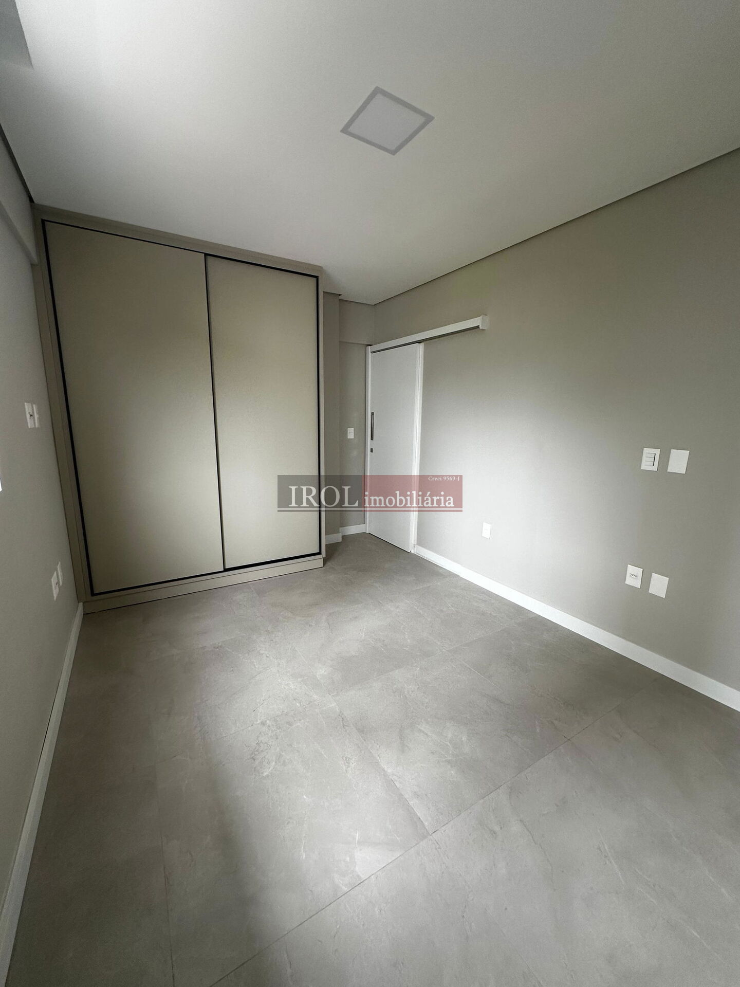 Apartamento à venda com 2 quartos, 93m² - Foto 38