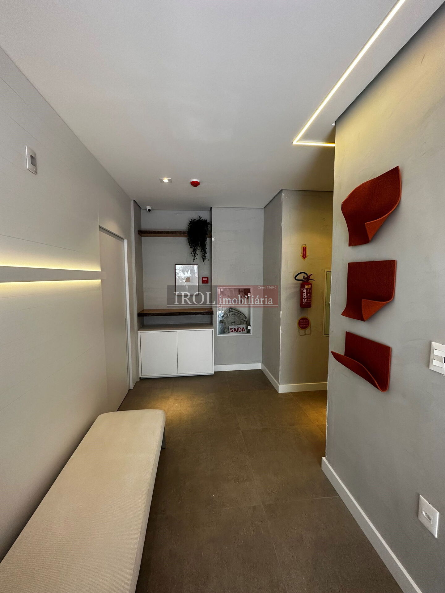 Apartamento à venda com 2 quartos, 93m² - Foto 18