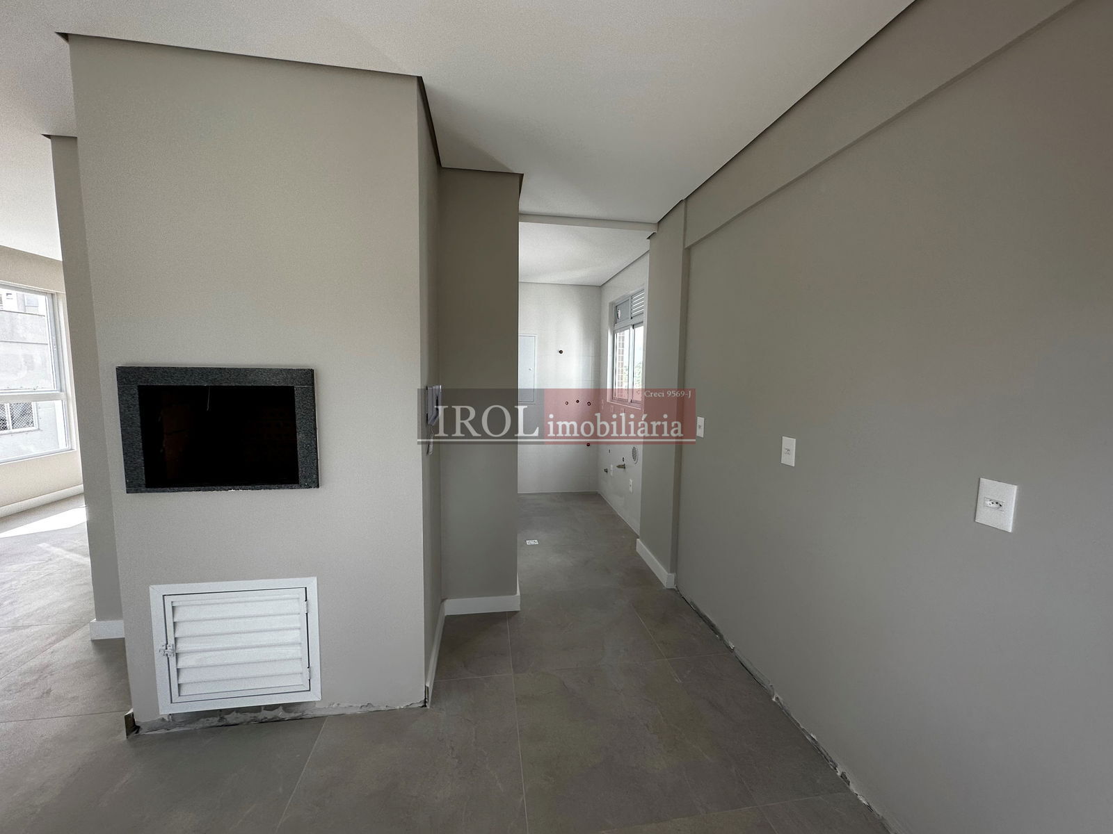 Apartamento à venda com 2 quartos, 93m² - Foto 10