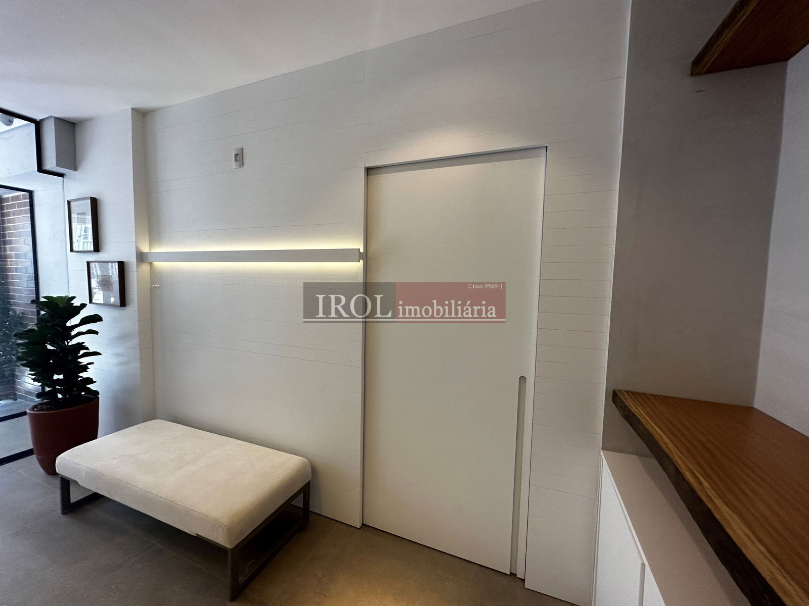 Apartamento à venda com 2 quartos, 93m² - Foto 21