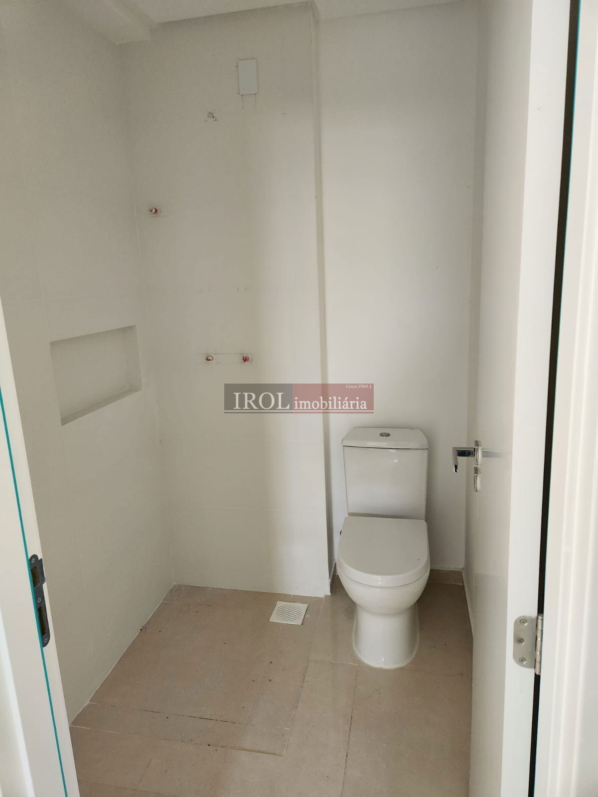 Apartamento à venda com 2 quartos, 65m² - Foto 31