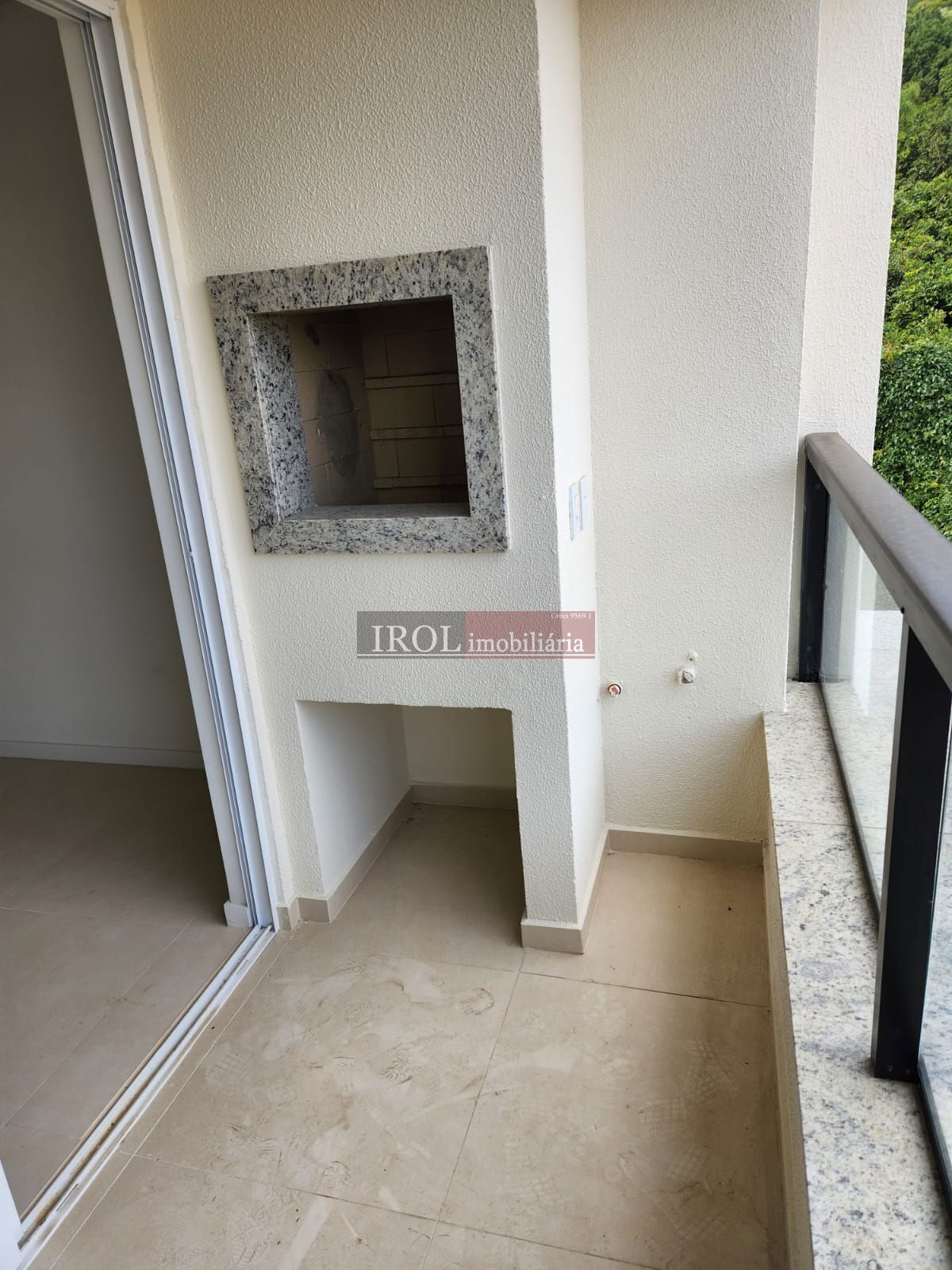 Apartamento à venda com 2 quartos, 65m² - Foto 29