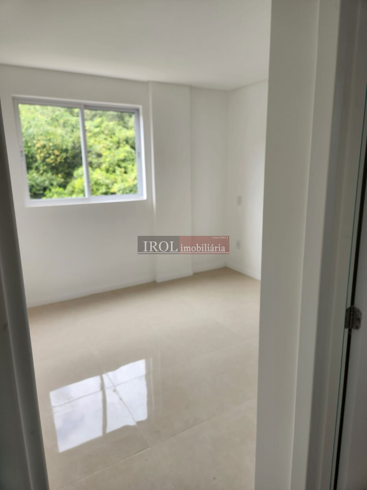 Apartamento à venda com 2 quartos, 65m² - Foto 23