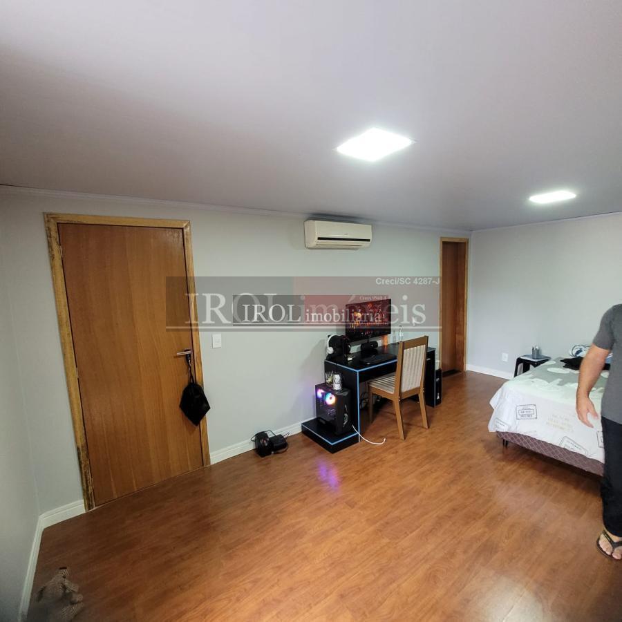 Sobrado à venda com 4 quartos, 260m² - Foto 18