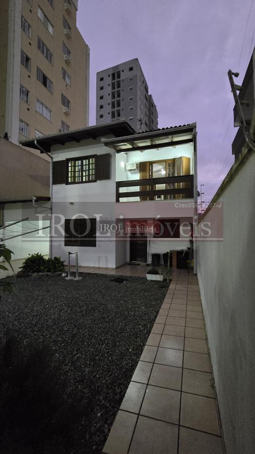 Sobrado à venda com 4 quartos, 228m² - Foto 18